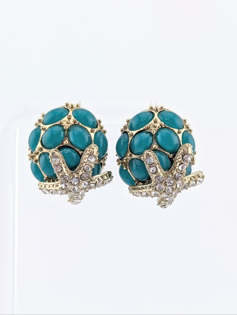 Vintage Starfish Turquoise Color Cabochon Gold Tone Pierced Earrings